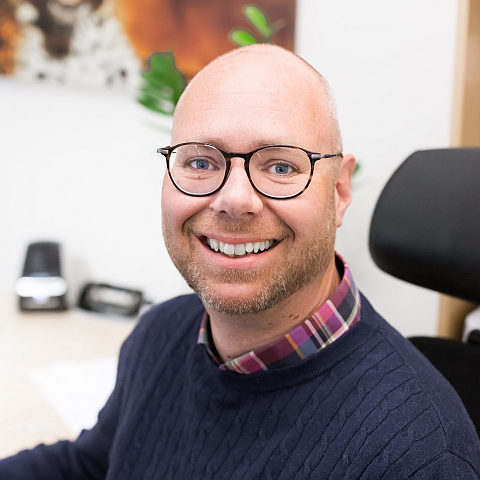Kristian Nilsson, Cert. Helhetsterapeut på HelhetsCentrum - Soul and Heart Journey School